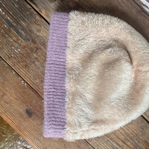 Anthropologie Faux Fur Lined Color Block Beanie - Picture 3 of 7